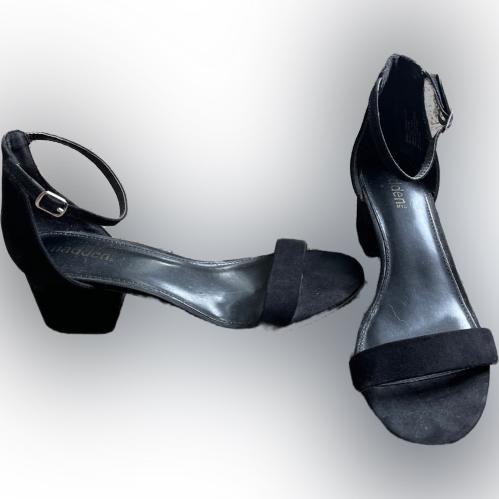 Steve Madden low chunky open toe heel with ankle strap